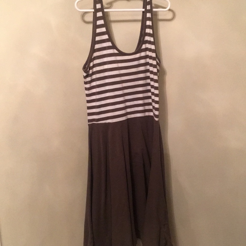 Olive green dress size M